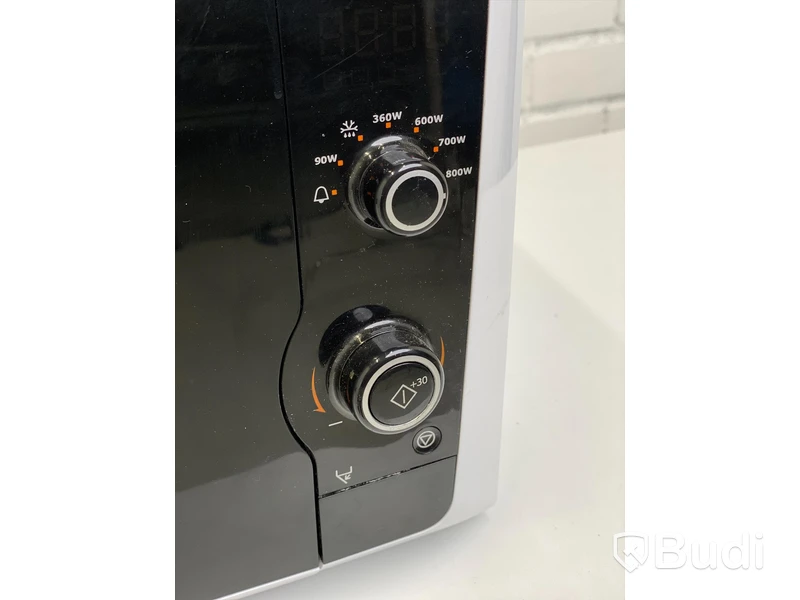 Electrolux 800W mikrovågsugn, defekt stödplupp